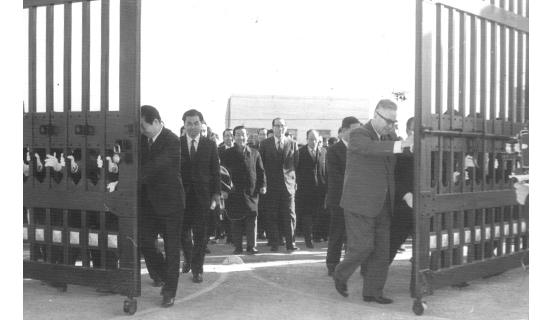 Korea University celebrates the construction of its new Main Gate.